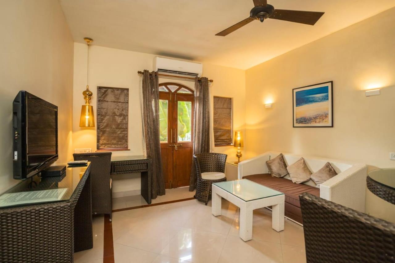 Holiday Goa Arpora Exterior foto