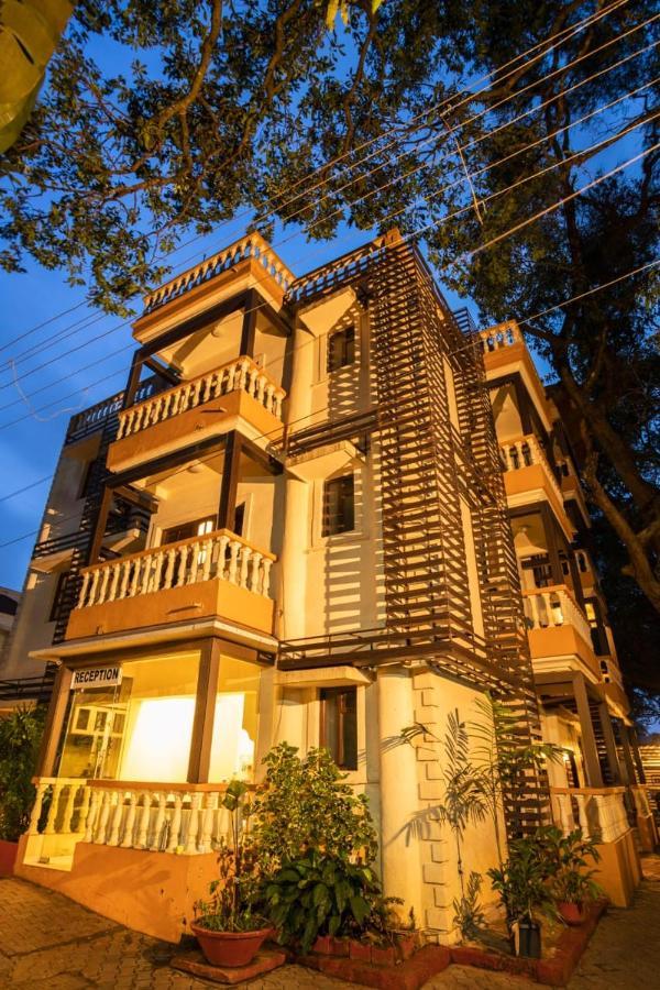 Holiday Goa Arpora Exterior foto