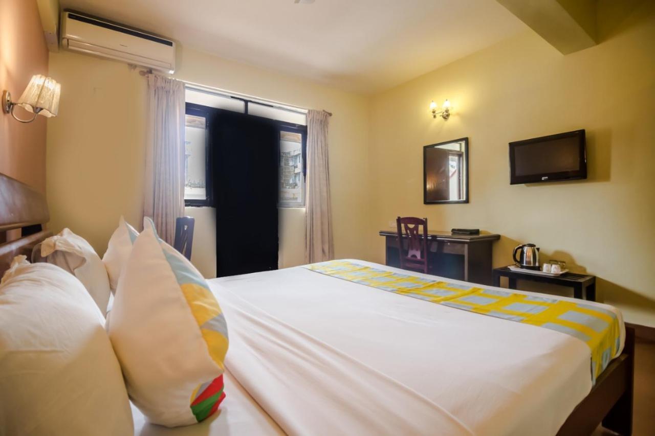 Holiday Goa Arpora Exterior foto